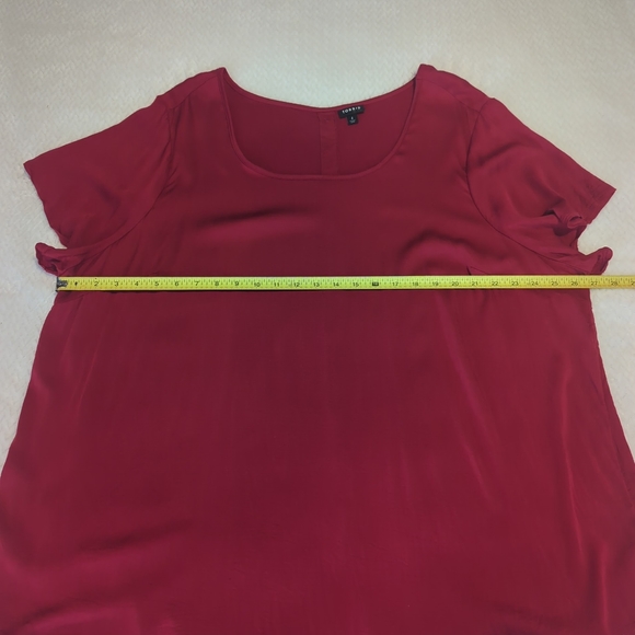 Torrid Blouse Red T-Shirt Buttons on Back Scoop Neck Women's Plus Size 4X - Picture 4 of 6